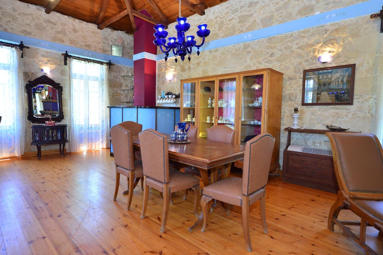 Viglatoras Appartement Sárkhos Buitenkant foto