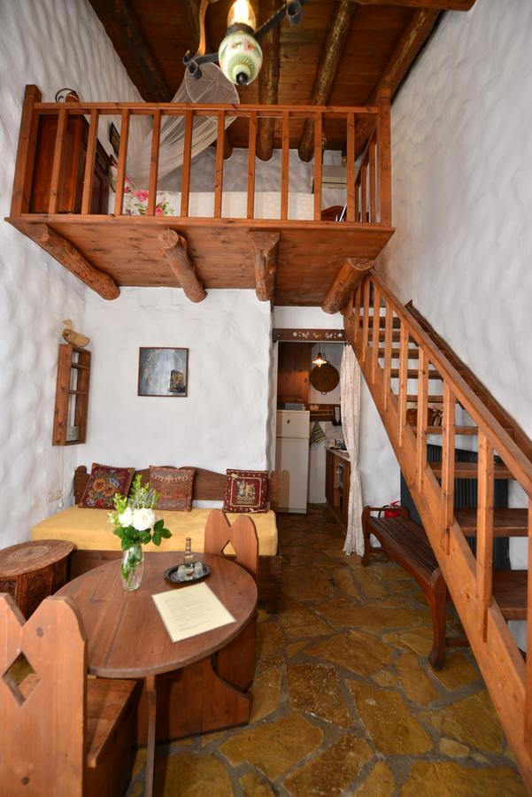 Viglatoras Appartement Sárkhos Buitenkant foto